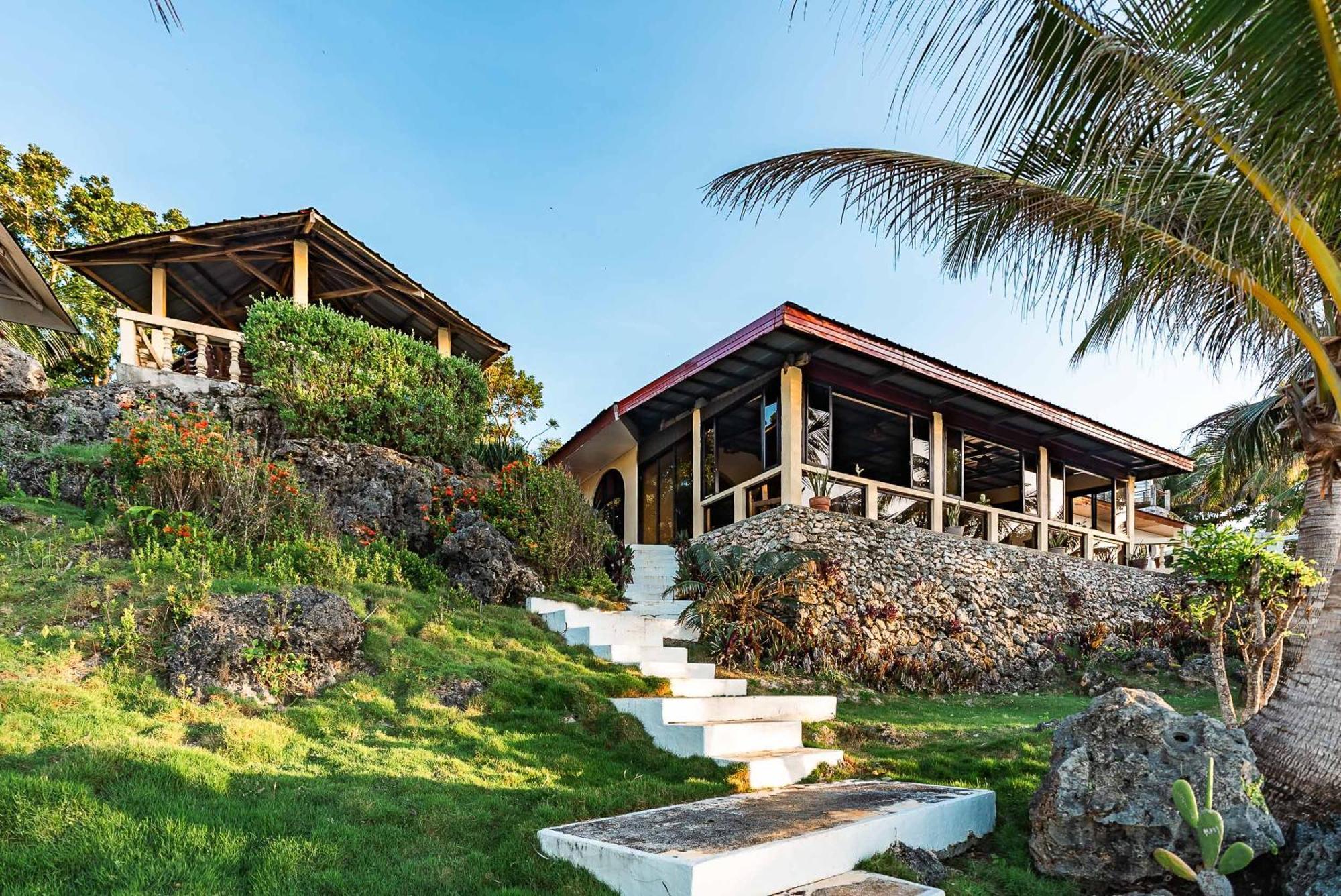 Blue Star Dive And Resort Анда Экстерьер фото