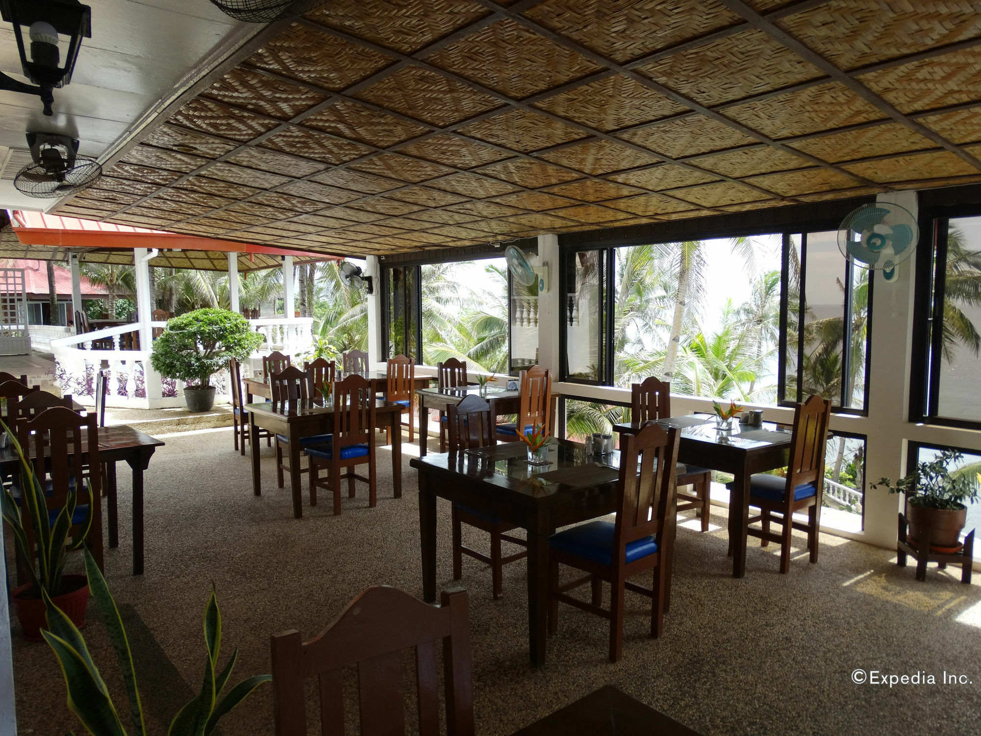 Blue Star Dive And Resort Анда Экстерьер фото